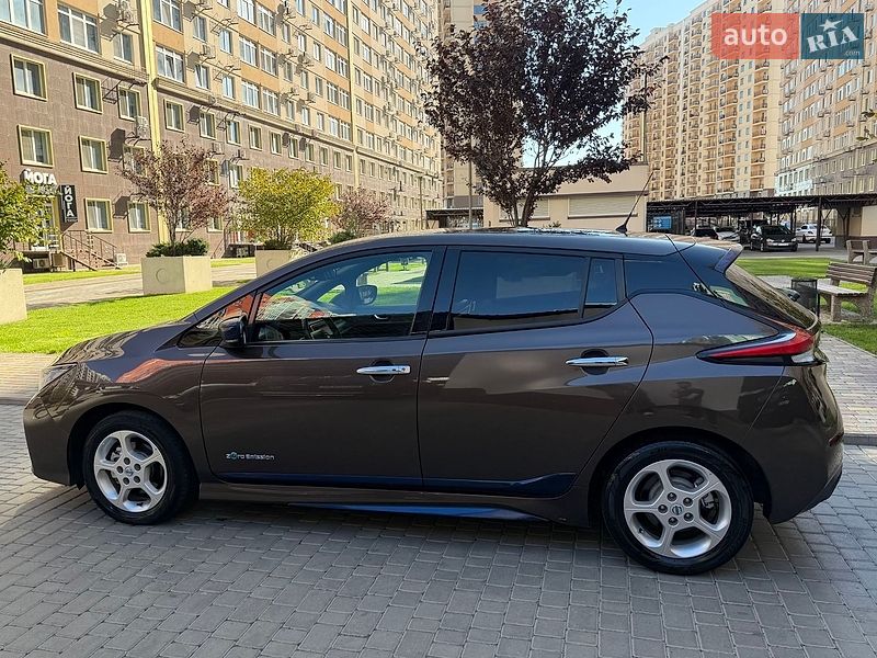 Хэтчбек Nissan Leaf 2018 в Одессе фото 3 Хэтчбек Nissan Leaf 2018 в Одессе