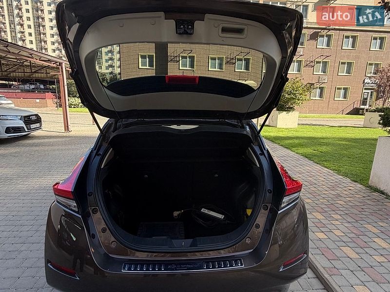Хэтчбек Nissan Leaf 2018 в Одессе фото 13 Хэтчбек Nissan Leaf 2018 в Одессе