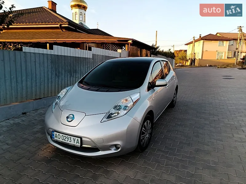 Nissan Leaf 2012