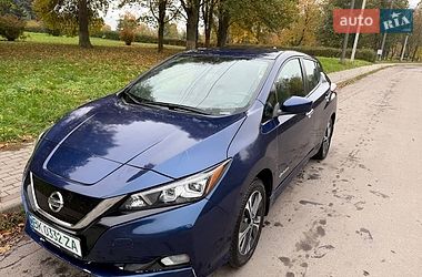 Хэтчбек Nissan Leaf 2019 в Луцке