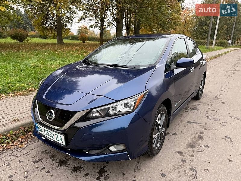 Хэтчбек Nissan Leaf 2019 в Луцке