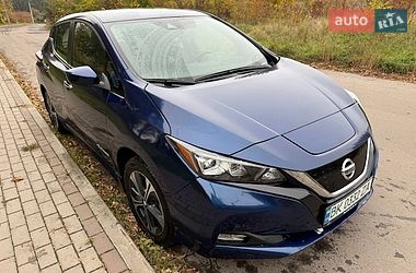 Хэтчбек Nissan Leaf 2019 в Луцке