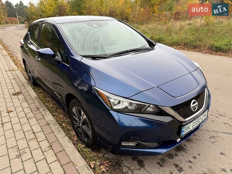 Хэтчбек Nissan Leaf 2019 в Луцке