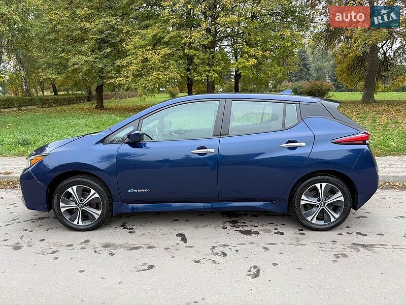 Хэтчбек Nissan Leaf 2019 в Луцке