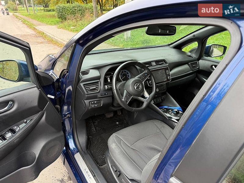 Хэтчбек Nissan Leaf 2019 в Луцке
