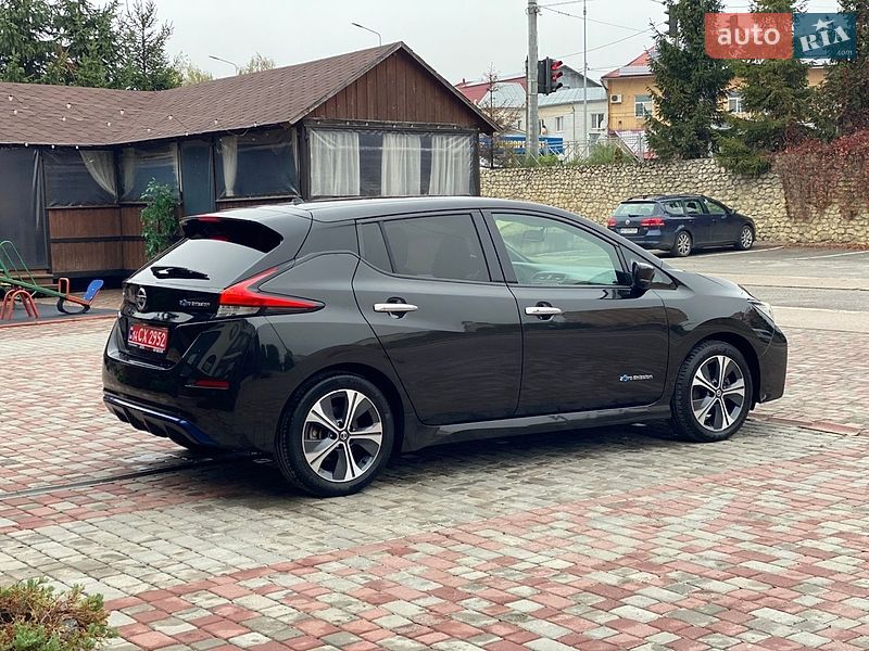 Хетчбек Nissan Leaf 2019 в Тернополі