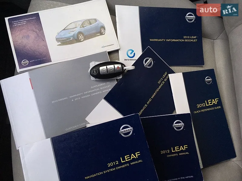 Хэтчбек Nissan Leaf 2012 в Львове документ