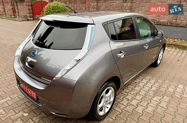 Хетчбек Nissan Leaf 2013 в Рівному