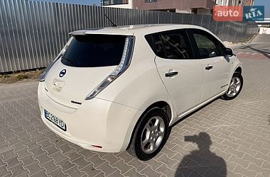 Хетчбек Nissan Leaf 2015 в Львові