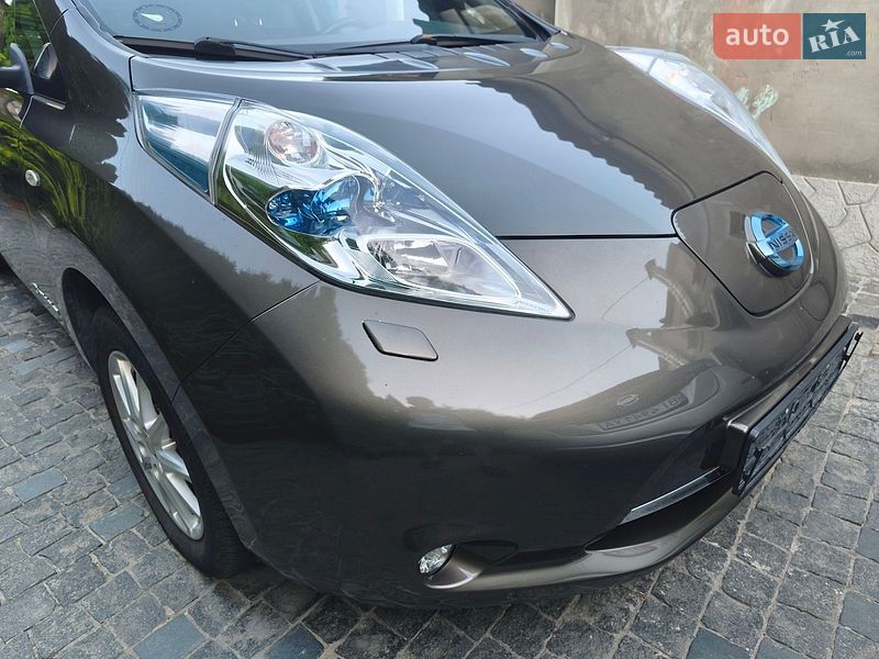 Хэтчбек Nissan Leaf 2016 в Харькове