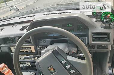 Седан Nissan Leopard 1983 в 