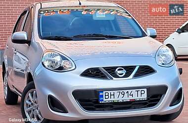 Хэтчбек Nissan March 2016 в 