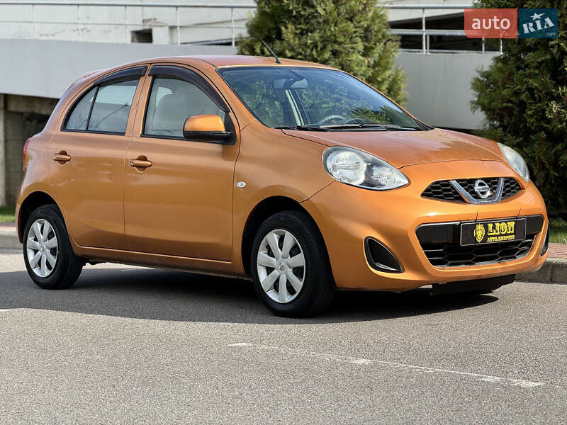 Хетчбек Nissan March 2014 в 