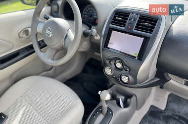 Хетчбек Nissan March 2014 в 
