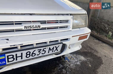 Хэтчбек Nissan March 1986 в 