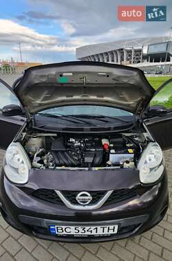 Хэтчбек Nissan March 2013 в 