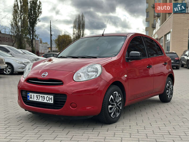 Хетчбек Nissan March 2010 в Житомирі