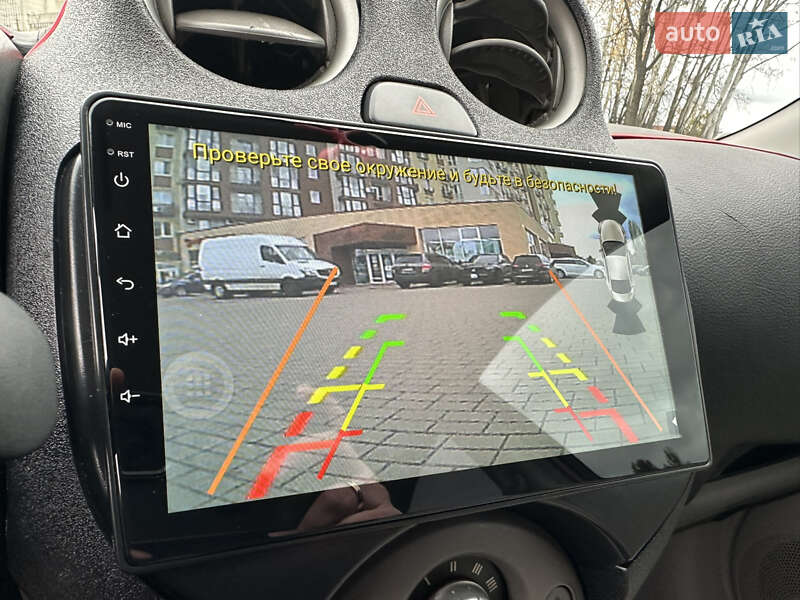 Хетчбек Nissan March 2010 в Житомирі