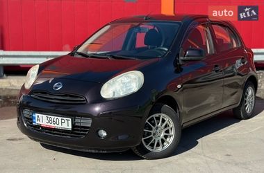 Хетчбек Nissan March 2013 в Києві