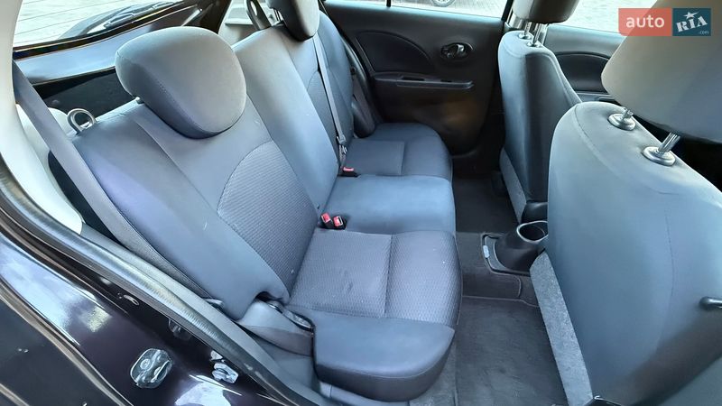 Хэтчбек Nissan March 2013 в Киеве