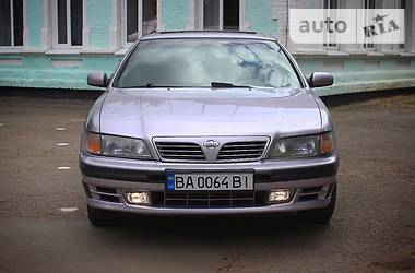 Седан Nissan Maxima 1996 в Знаменке