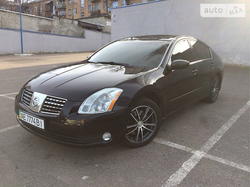 Седан Nissan Maxima 2006 в Днепре