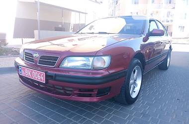 Седан Nissan Maxima 1997 в Одессе