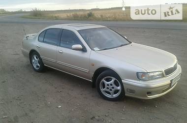 Седан Nissan Maxima 1999 в Прилуках