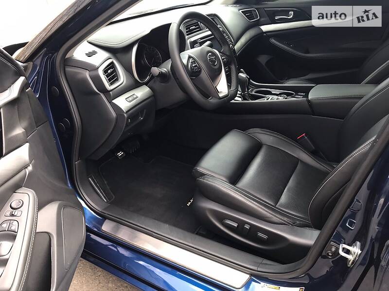 Седан Nissan Maxima 2018 в Одесі