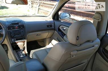 Седан Nissan Maxima 2004 в 