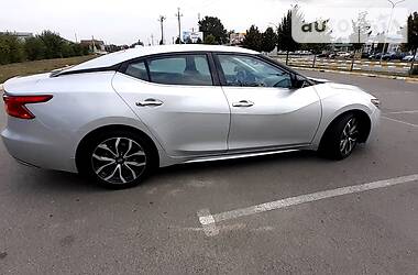 Седан Nissan Maxima 2016 в Киеве