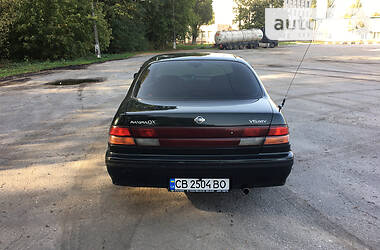 Седан Nissan Maxima 1997 в Києві