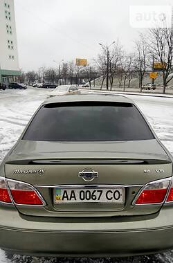Седан Nissan Maxima 2002 в Киеве