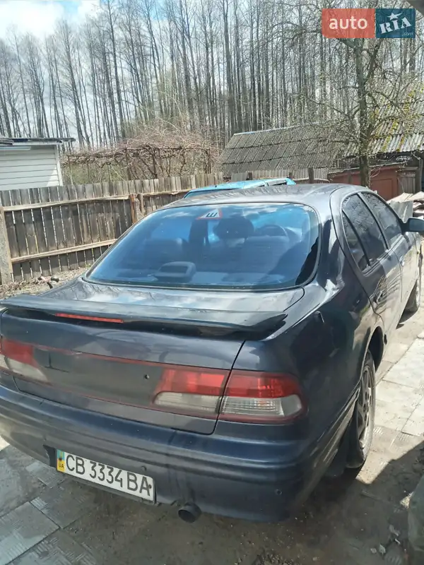 Nissan Maxima 1998