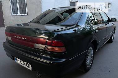 Седан Nissan Maxima 1997 в Одессе