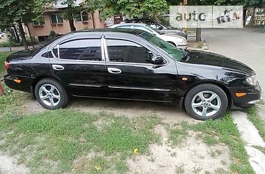 Седан Nissan Maxima 2001 в Киеве