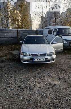 Седан Nissan Maxima 1998 в Ямполе