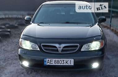 Седан Nissan Maxima 2002 в Новомосковске