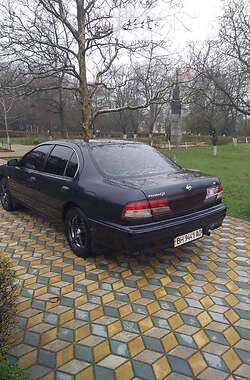 Седан Nissan Maxima 1999 в Одесі
