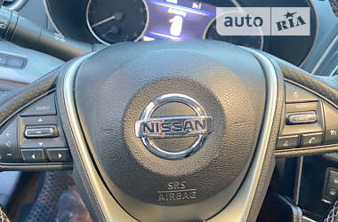 Седан Nissan Maxima 2018 в Кропивницком