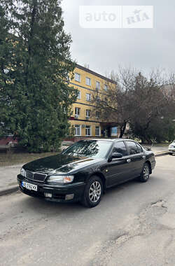 Седан Nissan Maxima 1997 в Киеве