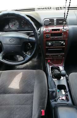 Седан Nissan Maxima 1999 в Киеве