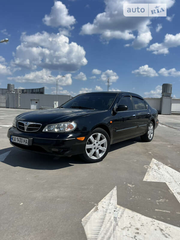 Седан Nissan Maxima 2003 в Киеве