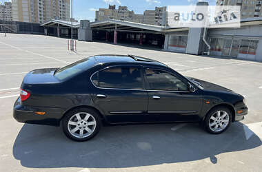 Седан Nissan Maxima 2003 в Киеве