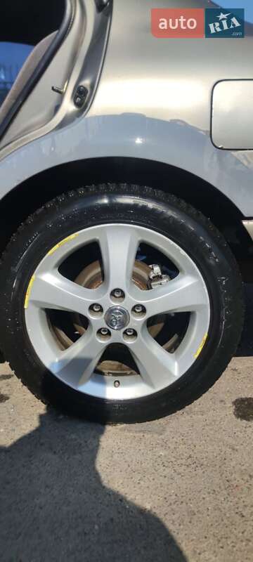 Седан Nissan Maxima 1998 в Килии фото 5 Седан Nissan Maxima 1998 в Килии