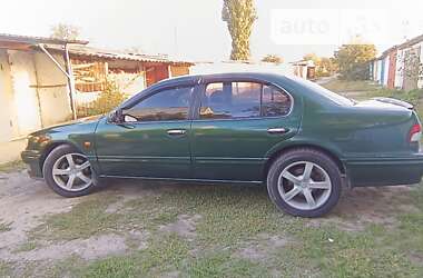 Седан Nissan Maxima 1998 в Кучургане