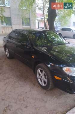Седан Nissan Maxima 2001 в 