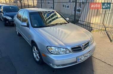 Седан Nissan Maxima 2002 в Луцьку