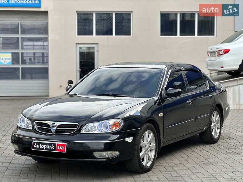 Седан Nissan Maxima 2003 в Одессе