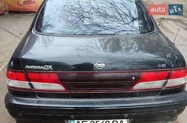 Седан Nissan Maxima 1999 в Запоріжжі